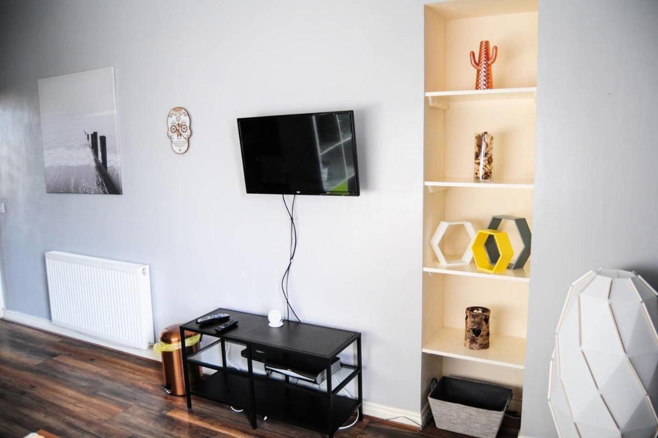 Glasgow Apartment Transport Links & Street Parking Екстер'єр фото